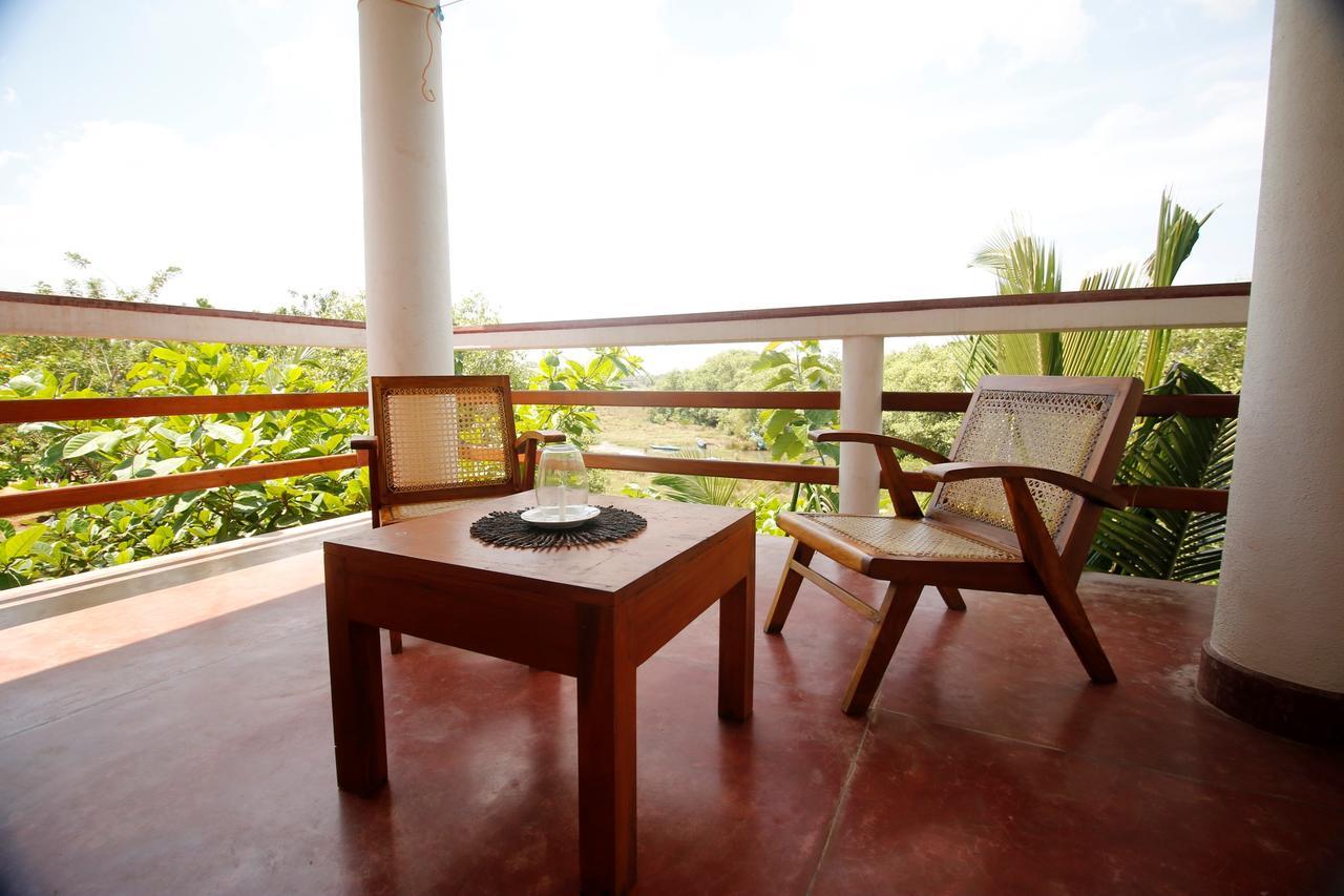 Peacock Land Hotel Tangalle Exterior photo