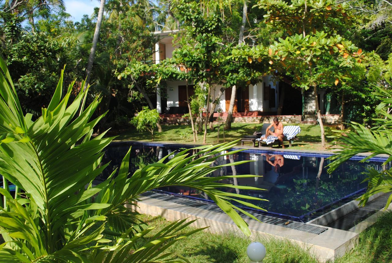 Peacock Land Hotel Tangalle Exterior photo