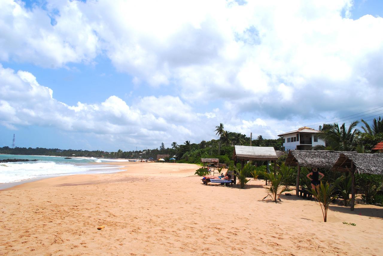 Peacock Land Hotel Tangalle Exterior photo